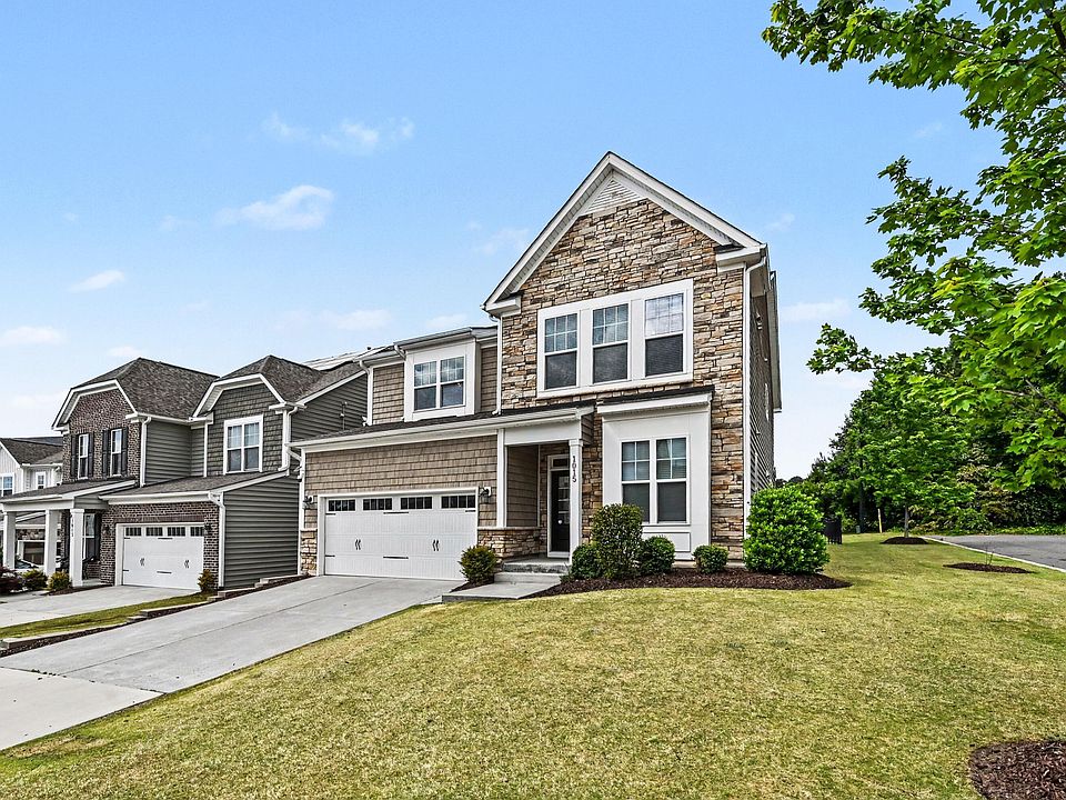1st image of 1015 Meadow Pond Dr