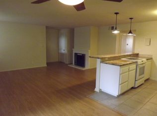 17562 Vandenberg Ln APT 2, Tustin, CA 92780