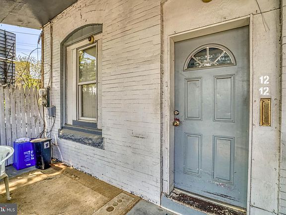 4th image of 1212 Belmont Ave