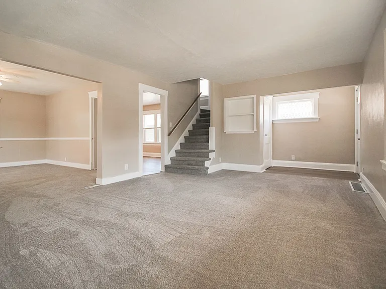 7212 Dearborn Ave — Photo 3
