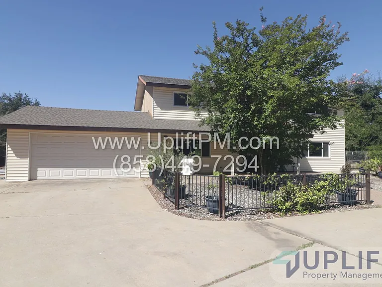 15436 Las Manzanitas Rd — Photo 26