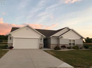 122 Kaylee Dr, Fremont, OH 43420