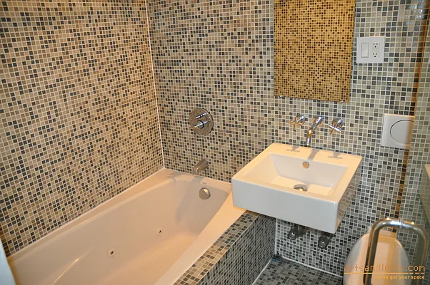 Rented by aptsandlofts.com | media 19