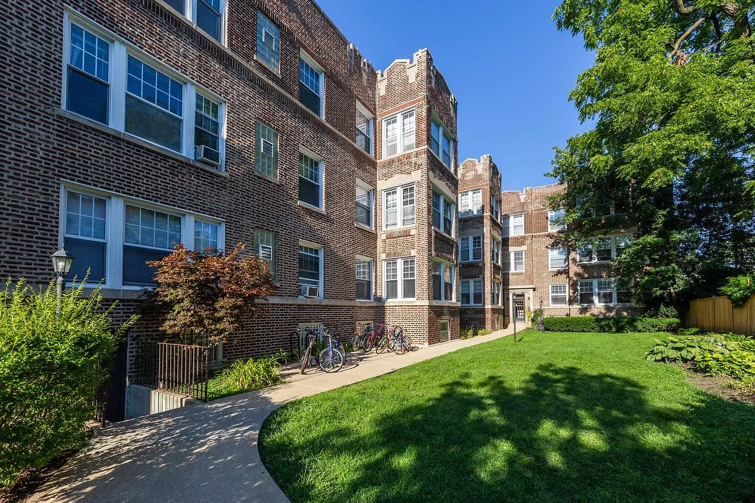 5715-5725 S. Kimbark Avenue — Photo 4