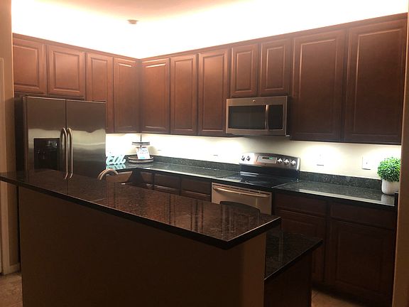 3rd image of 5438 W Straight Arrow Ln