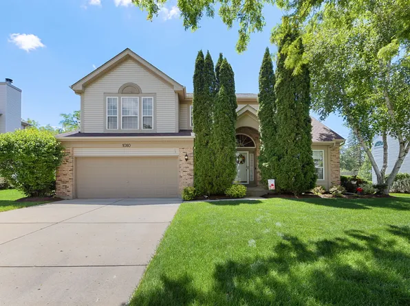 1080 Victoria Dr, Fox River Grove, IL 60021
