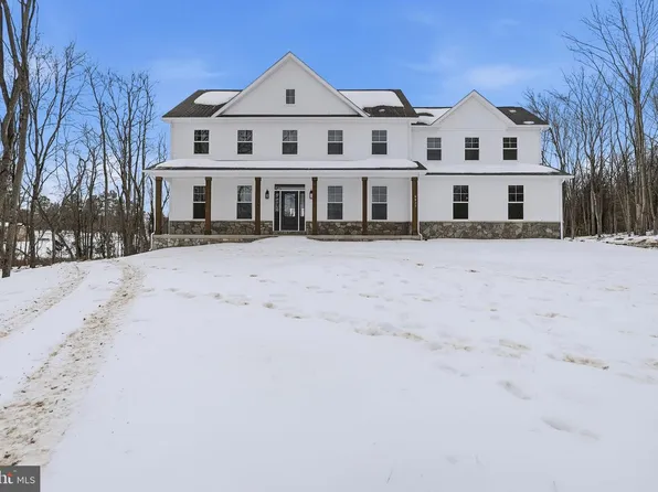 9586 S Pines Rd, Warrenton, VA 20186