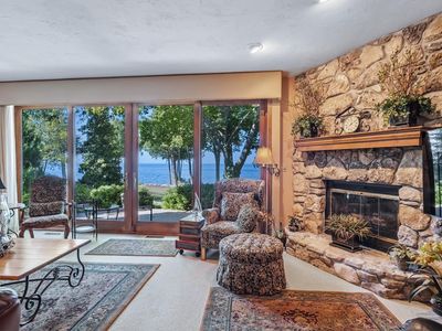 5637 Bay Shore Dr UNIT 4-3, Sturgeon Bay, WI, 54235
