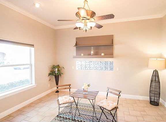 4th image of 5704 Novilla Pl