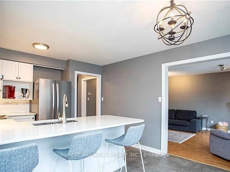 1478 Adelaide St N #23 — Photo 10