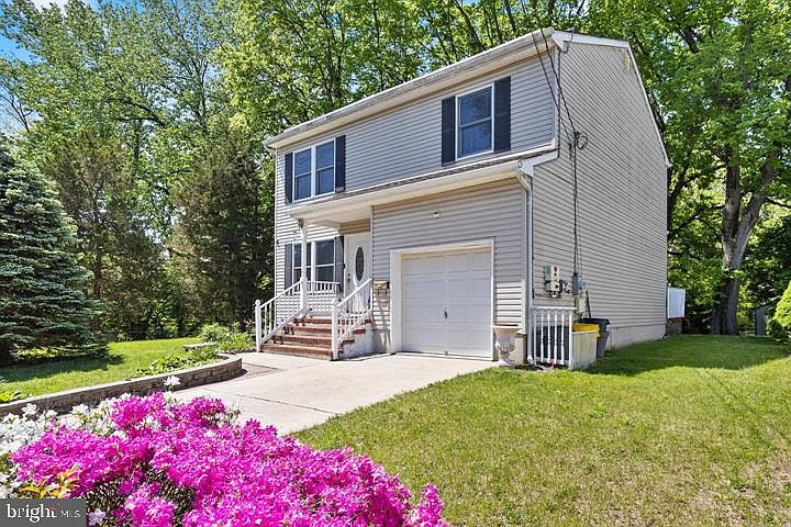 1st image of 1459 Deutz Ave