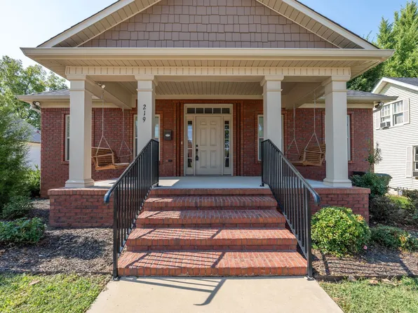 219 Waterloo St, Lawrenceburg, TN 38464