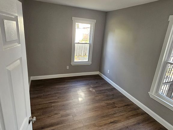 2nd image of 110 William St #1