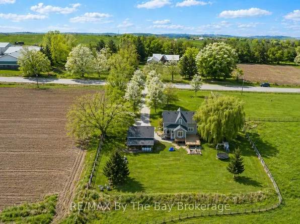 1595 County Road 42 Rd, Clearview, ON L0M 1S0