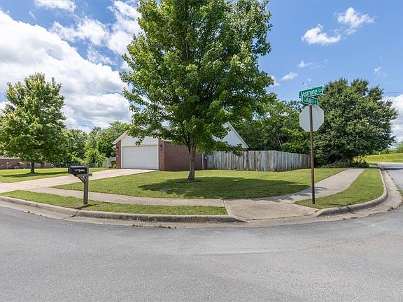 5th image of 1275 S Jasmine Ln