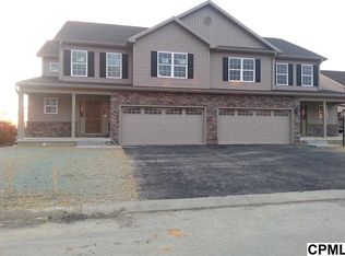 2806 Pin Oak Dr, Harrisburg, PA 17112