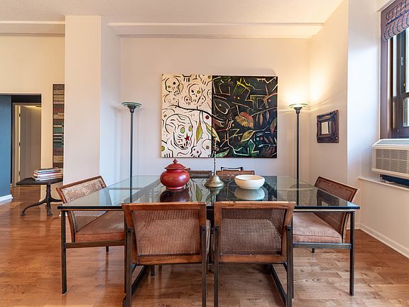 4th image of 600 S Dearborn St APT 1412