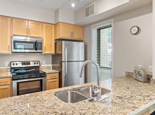 Genesee, Minneapolis, MN 55431