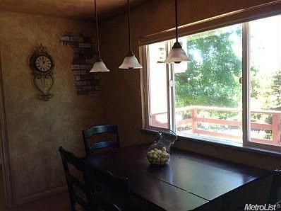 5th image of 11307 Valley Oak Dr