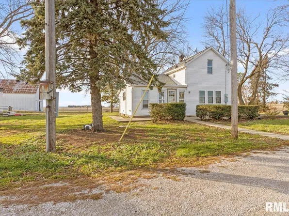 215 700th St, Broadwell, IL 62634