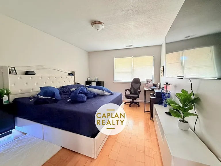 463 Whalley Ave #E — Photo 6