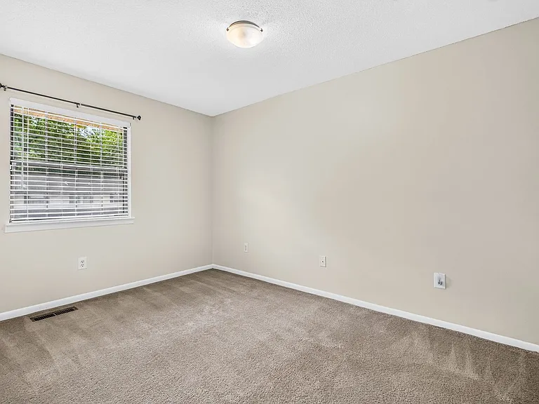 2362 Parsonage Rd #14A — Photo 16