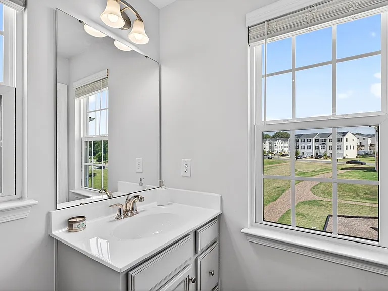 1232 Lizer Rd — Photo 32