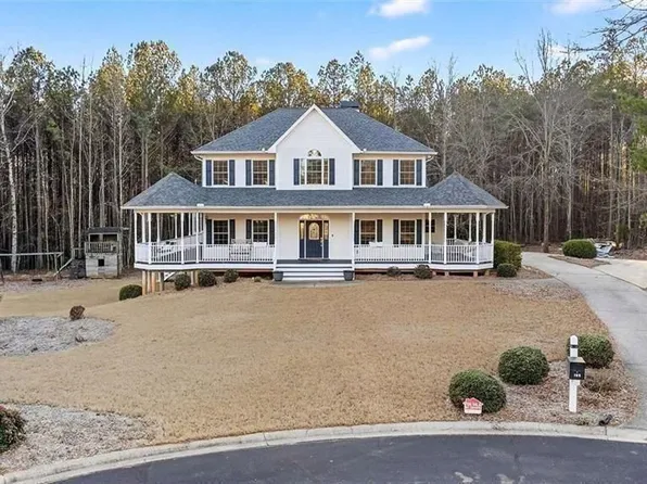 155 Canal Pl, Fayetteville, GA 30215