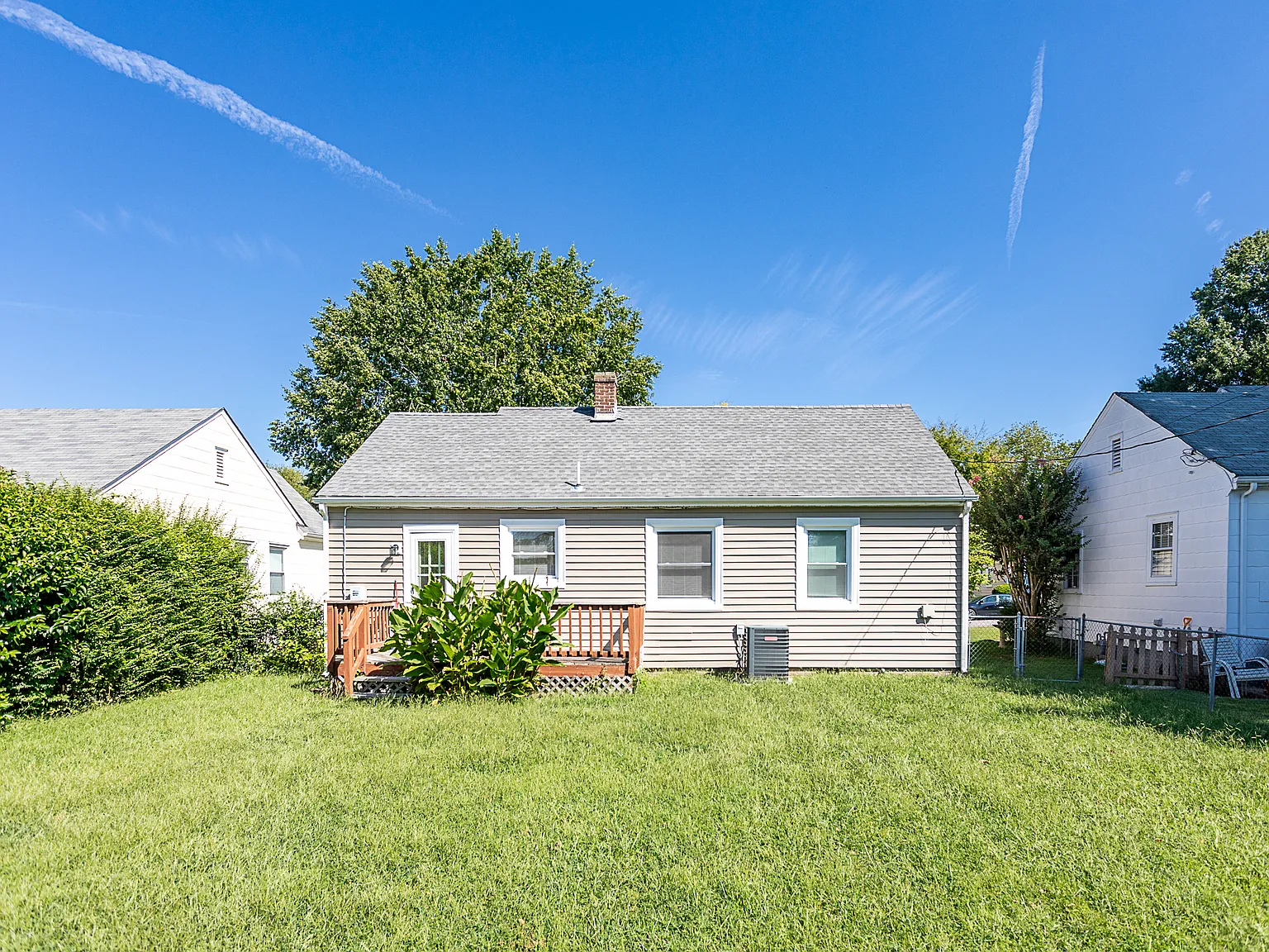 2 bed, 930 sqft, $1,450 — Photo 3