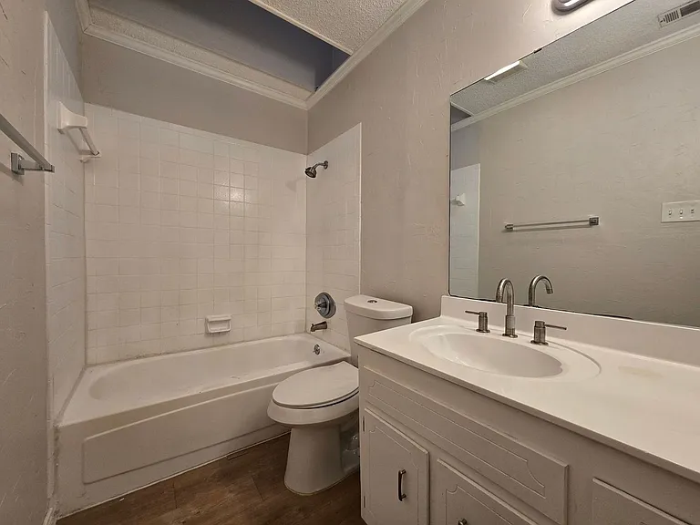 3005 Tallwood Dr — Photo 18