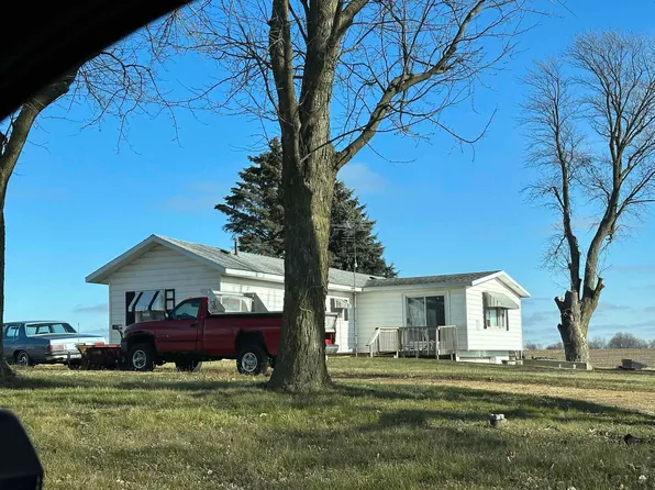 W5392 Round Grove Rd, Monroe, WI 53566