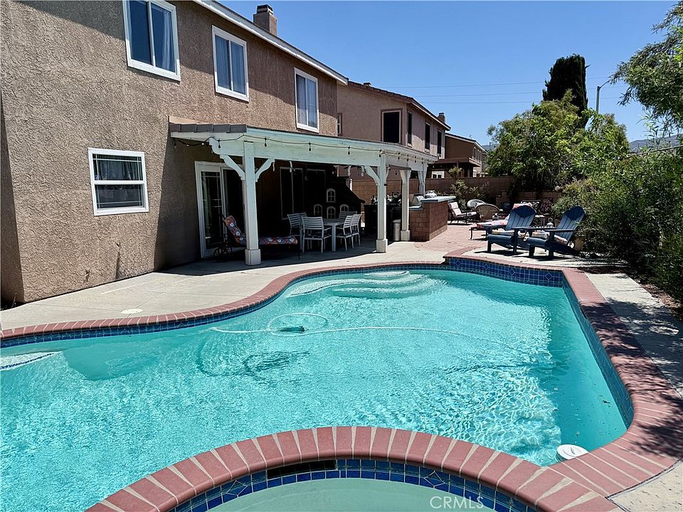 2nd image of 39233 Raphael Ln