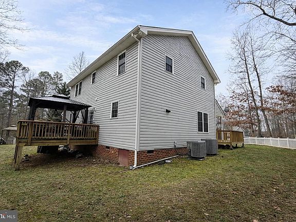 3rd image of 24 Simmons Cv