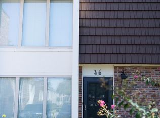 527 Front Beach Dr APT 46, Ocean Springs, MS 39564