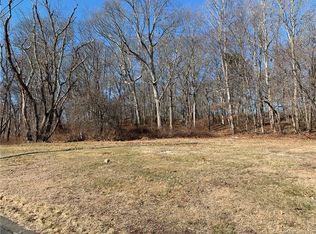 4 Bethel Hts, Old Saybrook, CT 06475