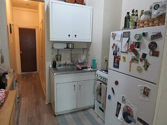 Rented by Halstead Real Estate | media 10