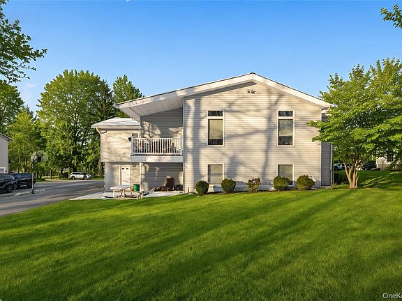 2nd image of 20 Mountainview Avenue