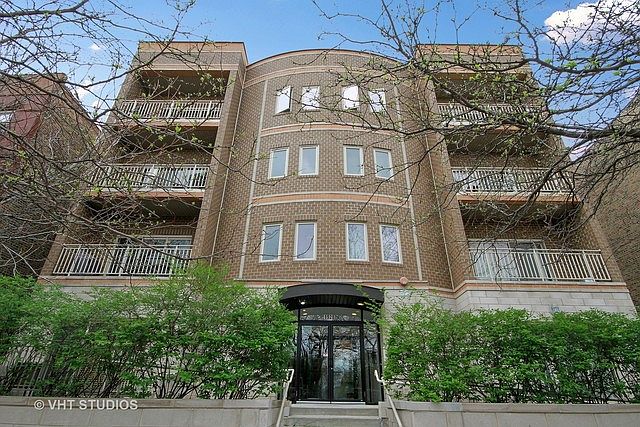 1st image of 1928 N Kedzie Ave APT 206