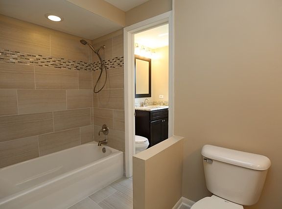 4th image of 215 Sherwood Dr