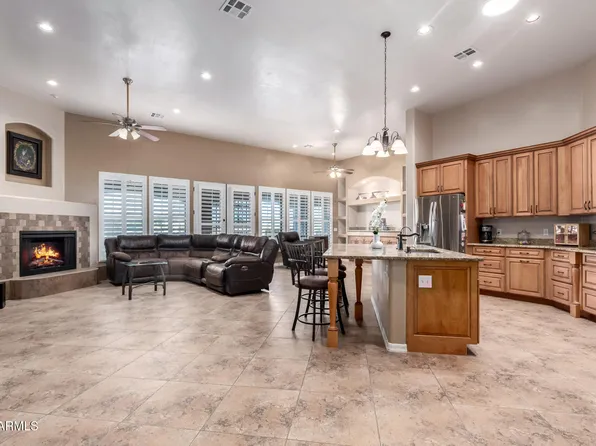 25234 W BLUE SKY Drive, Wittmann, AZ 85361