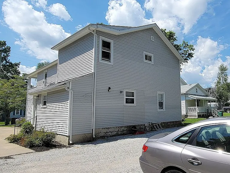45 Tuttle Ct #4 — Photo 1