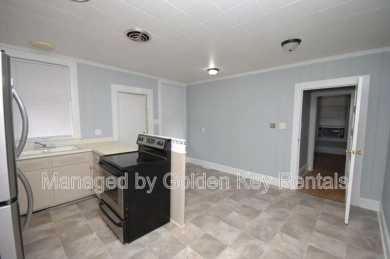 1 bed, 1.0 bath, $1,000 — Photo 4