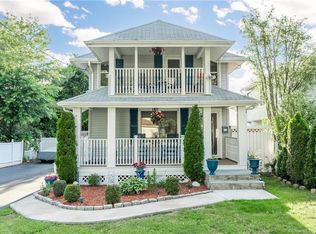 692 Milford Point Rd, Milford, CT 06460