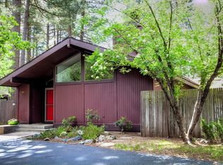 38 Graeagle Meadows Rd, Graeagle, CA 96103