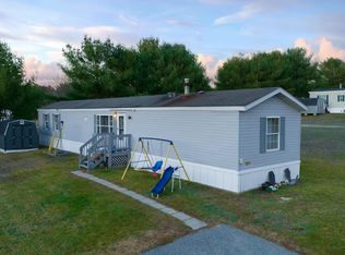23 Tirrell Ave, Mechanic Falls, ME 04256