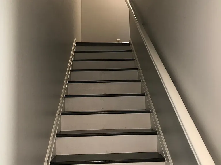 507 Rock Cliff Ct — Photo 10