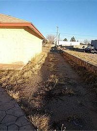 4th image of 3660 Vista Del Este Street