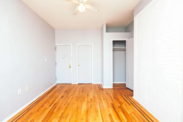 Rented by Nooklyn NYC LLC | media 3