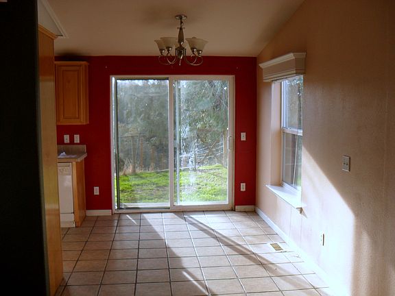 2nd image of 1107 Westridge Dr