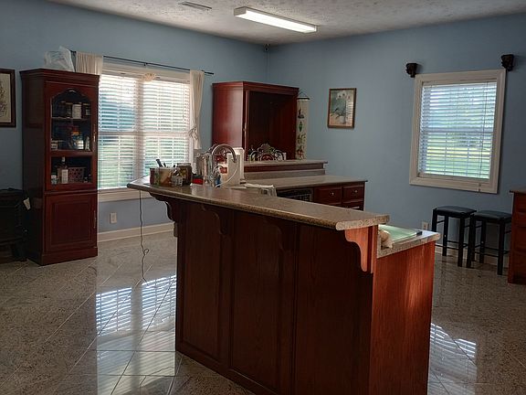 3rd image of 4389 Veals Rd